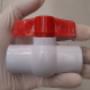 Llave de paso PVC