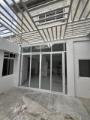 División de Ambiente Modelo Caroni. Puertas Corredizas